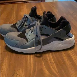 Men’s Nike Air Huarache